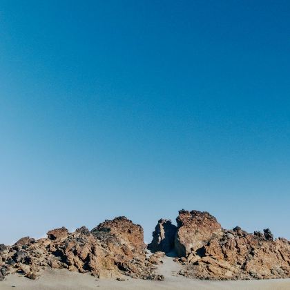 张掖+嘉峪关+敦煌4日3晚跟团游