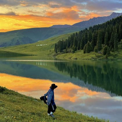 新疆南疆+喀什市+帕米尔高原+慕士塔格峰4日3晚私家团