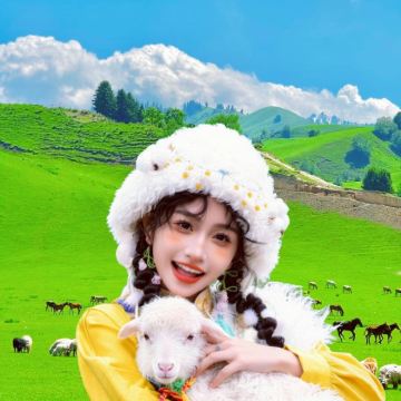 内蒙古呼和浩特+乌兰哈达火山地质公园+辉腾锡勒草原+希拉穆仁草原+响沙湾5日4晚跟团游