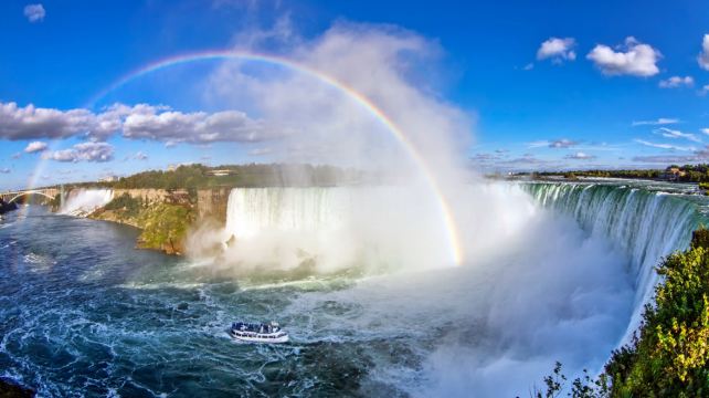 <3天>【美加清爽逍遙遊】長週末特推·跨國賞尼亞加拉瀑布+魅力千島+沃特金斯峽谷+紐約+多倫多