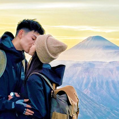 印度尼西亚巴厘岛+布罗莫火山+赛武千层瀑布+伊真火山+罗威纳海滩+佩妮达岛6日5晚私家团