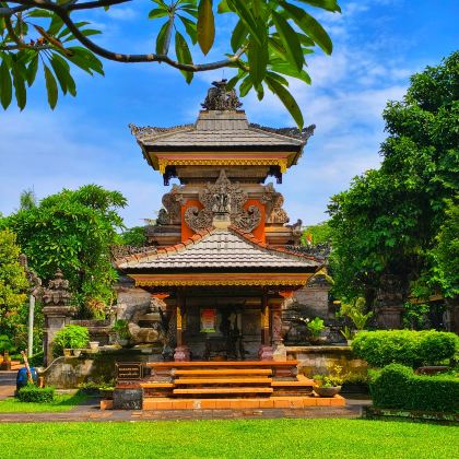 印度尼西亚雅加达首都特区+巴厘岛+泗水+日惹11日10晚私家团