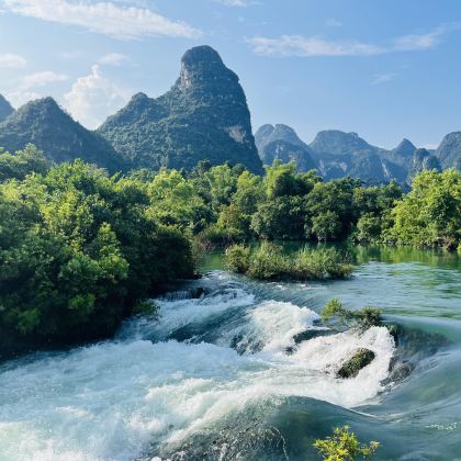 广西崇左+德天跨国瀑布景区+伏那秘境+峒那屿湾景区+明仕村+北海涠洲岛6日5晚跟团游