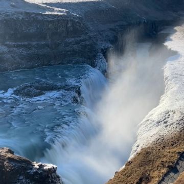 冰岛雷克雅未克+蓝湖+斯奈山半岛+黄金旅游圈8日6晚拼小团