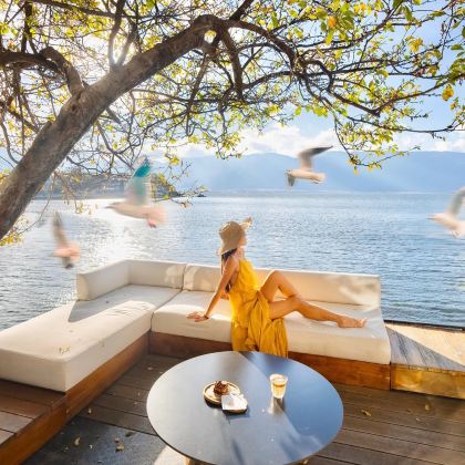 云南昆明+大理市+丽江+香格里拉+泸沽湖10日9晚跟团游