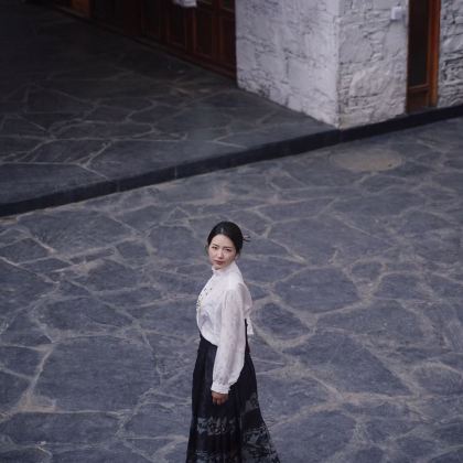 拉萨+林芝+日喀则+羊卓雍错+纳木措景区+布达拉宫9日8晚私家团