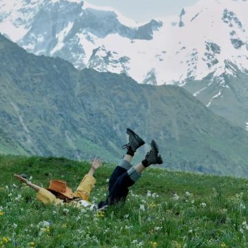 新疆北疆+伊犁10日9晚拼小团