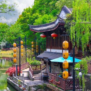 上海+南京+扬州+无锡+苏州+杭州+乌镇5日4晚跟团游