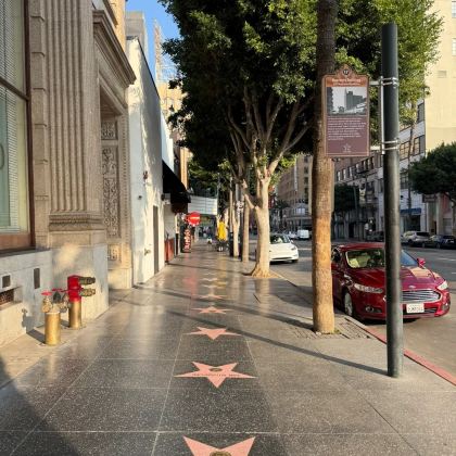 美国14日13晚私家团