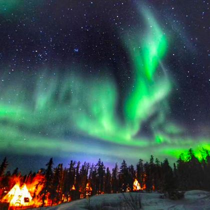 加拿大班夫+耶洛奈夫+极光村10日跟团游