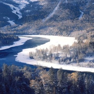 新疆乌鲁木齐+北疆+赛里木湖7日6晚自由行