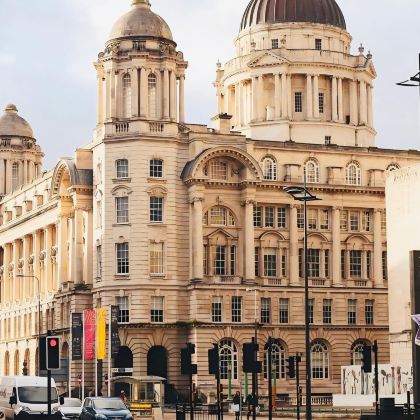 英国伦敦+剑桥+温德米尔+爱丁堡+约克+苏格兰高地+天空岛10日9晚拼小团