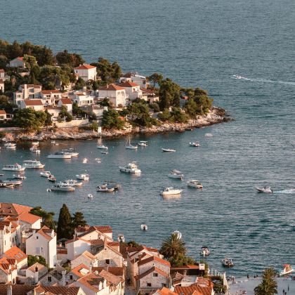 克罗地亚+斯洛文尼亚+维也纳11日跟团游