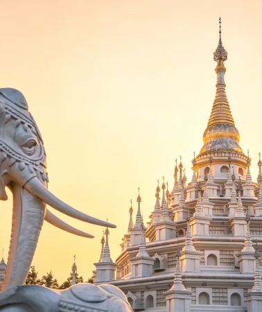 6D5N • Tengchong + Ruili + Mangshi: Volcano Geopark + Afternoon Tea & Yuechun Hot Spring + Heshun Ancient Town + Mori Tropical Rainforest Scenic Area + Mengbanaxi Rare Garden