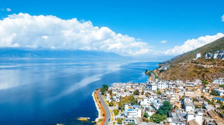6-Day Chat for 50 percent off & Solo Accepted Leisure Yunnan + Kunming + Dali City + Lijiang + Tailor-Made Itinerary Erhai Lake + Yulong Snow Mountain + Stone Forest Scenic Area