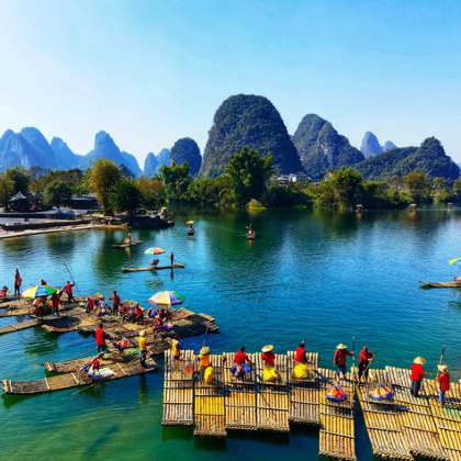 广西桂林+龙脊梯田+阳朔+德天跨国瀑布景区+北海7日6晚拼小团