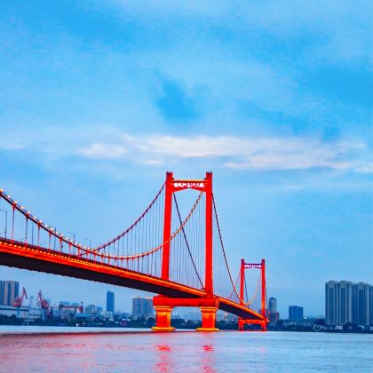 湖北武汉+黄鹤楼+武当山风景区4日3晚私家团