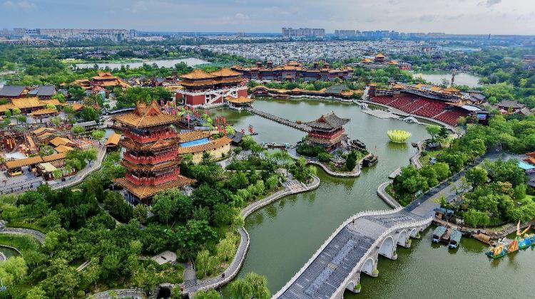 5D4N · Group Tours · China + Henan + Zhengzhou + Shaolin Temple + Kaifeng + Luoyang