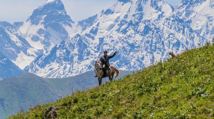 2D1N · Group Tours · 2-Day Small-Group Nomadic Adventure to Song Kul Lake