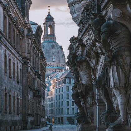 德国+波兰+捷克+奥地利+斯洛伐克+匈牙利15日14晚私家团