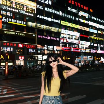 哈尔滨+齐齐哈尔+呼伦贝尔大草原+漠河+黑河+五大连池风景区+伊春12日11晚跟团游
