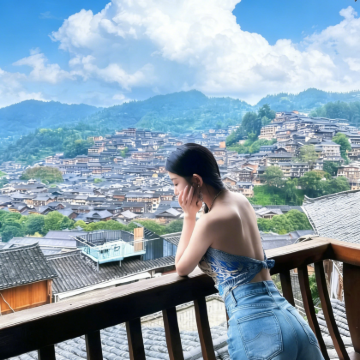 贵州+黄果树景区+西江千户苗寨+荔波小七孔景区5日4晚私家团