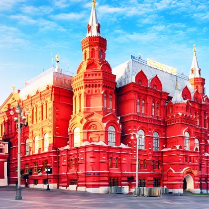俄罗斯莫斯科+圣彼得堡9日7晚跟团游