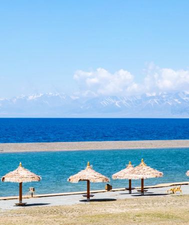 8D7N • Southern Xinjiang + Bosten Lake + Ancient City of Kashi + Muztagh Ata Peak-Karakul Lake Scenic Area
