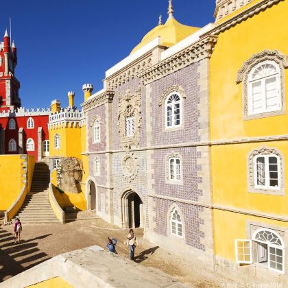 西班牙巴塞罗那+马德里+马略卡岛+葡萄牙里斯本+波尔图12日11晚私家团