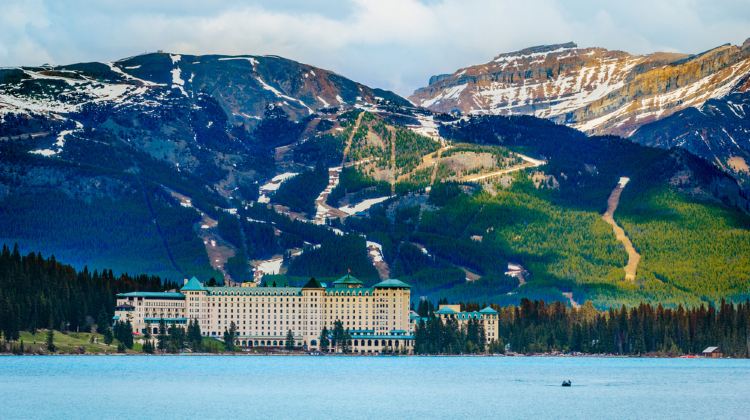 4-Day Banff National Park Tour·Fairmont Chateau Lake Louise | Yoho, Kalamalka Lake, Kamloops
