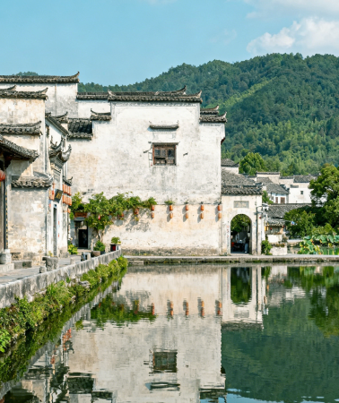 6D5N • Huangshan Scenic Area + Wuyuan Huangling + Hongcun + Xidi. Complimentary 'Hui Show'tickets provided. Private vehicle service throughout the trip, no group sharing and no strangers