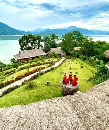4D3N • Mai Chau-Moc Chau 4 Day Tour with Glass Bridge -Guinness World Records