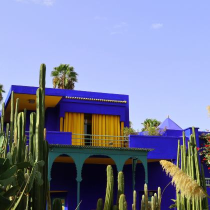 卡萨布兰卡默罕默德五世广场+马拉喀什+舍夫沙万7日6晚跟团游