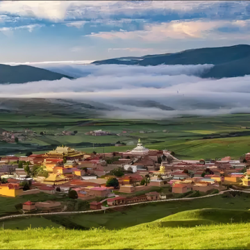 天水+甘南+扎尕那+官鹅沟+拉卜楞寺+郎木寺+炳灵寺石窟+黄河九曲第一湾+兰州水墨丹霞旅游景区7日6晚私家团