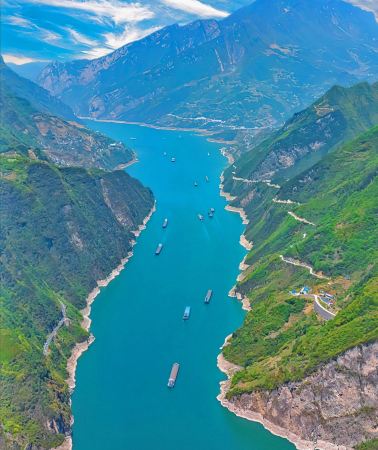 4D3N • Chongqing + Yangtze River Three Gorges + The Three Gorges Dam Tourism Area