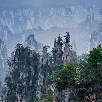 长沙+张家界+凤凰6日5晚拼小团