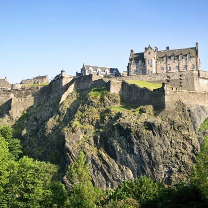 英国+法国+瑞士+意大利15日跟团游