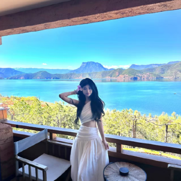 云南丽江+大理市+香格里拉+泸沽湖8日7晚拼小团