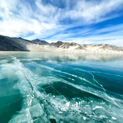 新疆南疆+喀什市+帕米尔高原+西极时光景区7日6晚拼小团