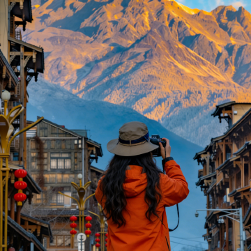 四姑娘山景区+新都桥+中国贡嘎山海螺沟+康定木格措景区+墨石公园景区+成都6日5晚拼小团