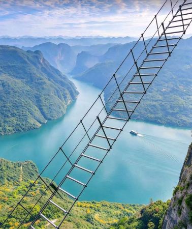 4D3N • Enshi City + Enshi Grand Canyon Scenic Area + Hefeng Pingshan Tourist Area