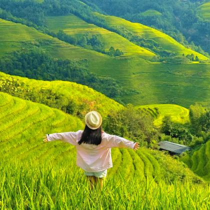 广西桂林+阳朔+漓江5日4晚跟团游