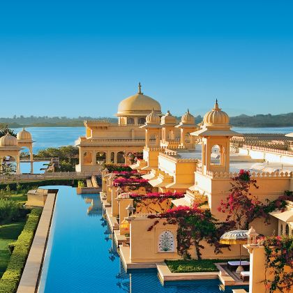 新德里+阿格拉+斋浦尔+乌代布尔+孟买10日9晚跟团游