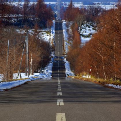 日本名古屋+金泽+高山市+下吕温泉 喷泉池+高山阵屋+雨晴海岸6日5晚私家团