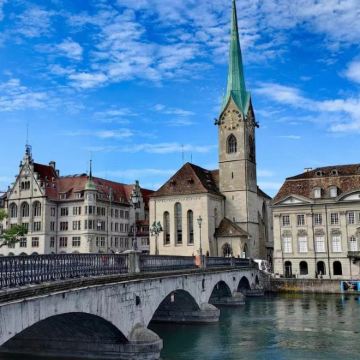 荷兰+德国+瑞士5日4晚跟团游