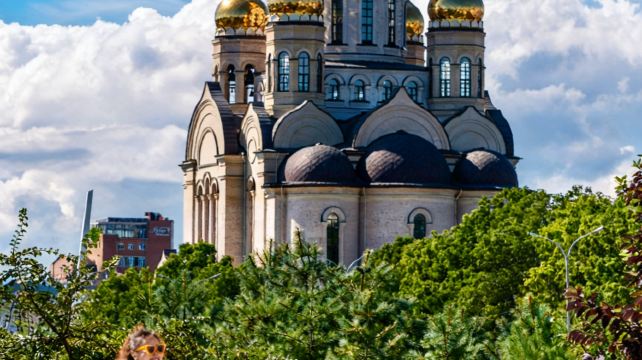 俄羅斯海參崴4日3晚跟團遊·D線6人內小團+ 領隊客服雙陪伴+精華景點+海鮮大餐+燈塔+金角灣遊船+玻璃海灘+D