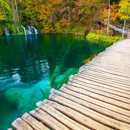 匈牙利+克罗地亚+波黑8日7晚跟团游