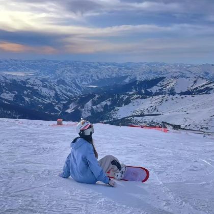 哈尔滨+雪乡+长白山+镜泊湖风景区6日5晚跟团游