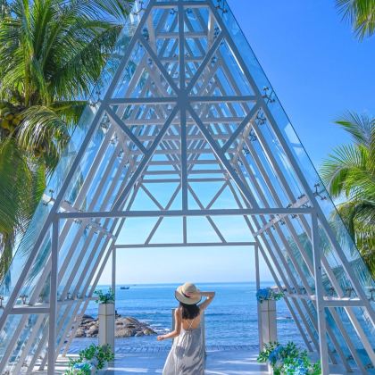 海南三亚4日3晚跟团游