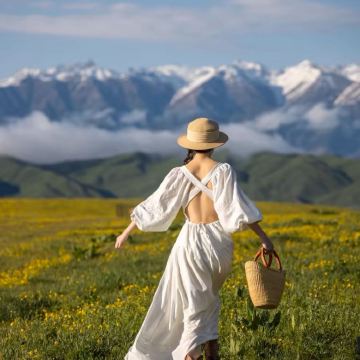 新疆北疆+伊犁+赛里木湖5日4晚私家团